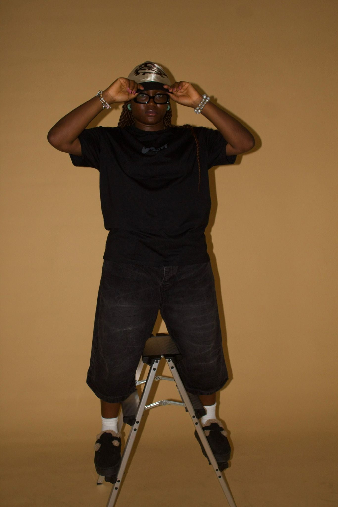 Black Casual Women's Tee